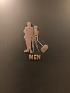 男トイレの表札